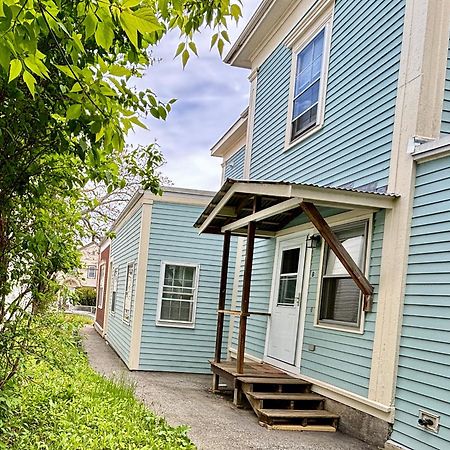 Traveler'S Den In Medford Leilighet Eksteriør bilde