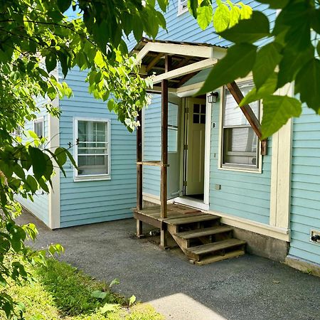 Traveler'S Den In Medford Leilighet Eksteriør bilde